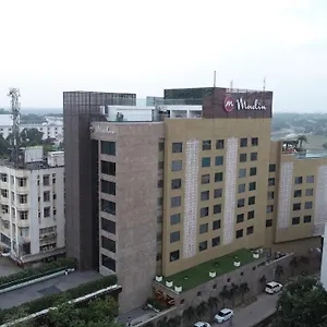 Madin ***** Varanasi