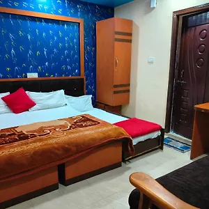 Hotel H M International